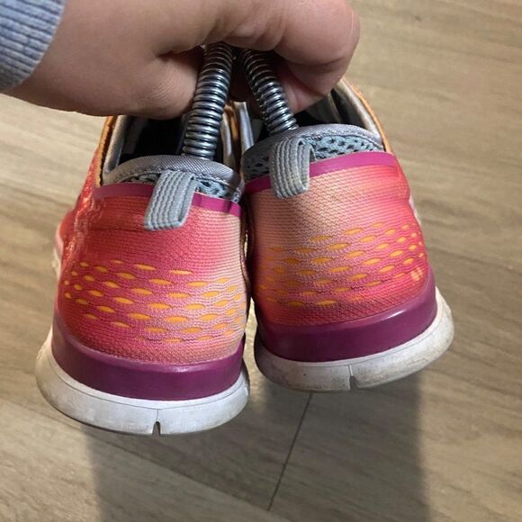 Nike Free women's pink tie dye athletic running sneakers size 7.5 - Picture 3 of 6